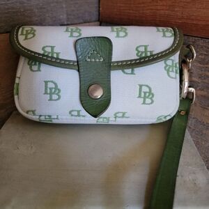 Dooney And Bourke Vintage Green And White Monogram Wristlet With Leather Trim